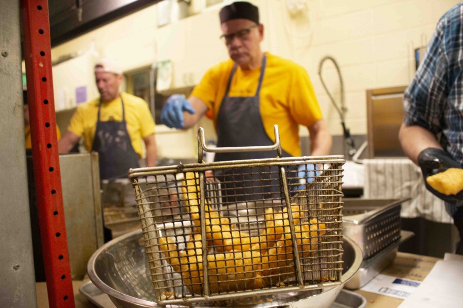 Military efficiency at Legion fish fry Niagara Now